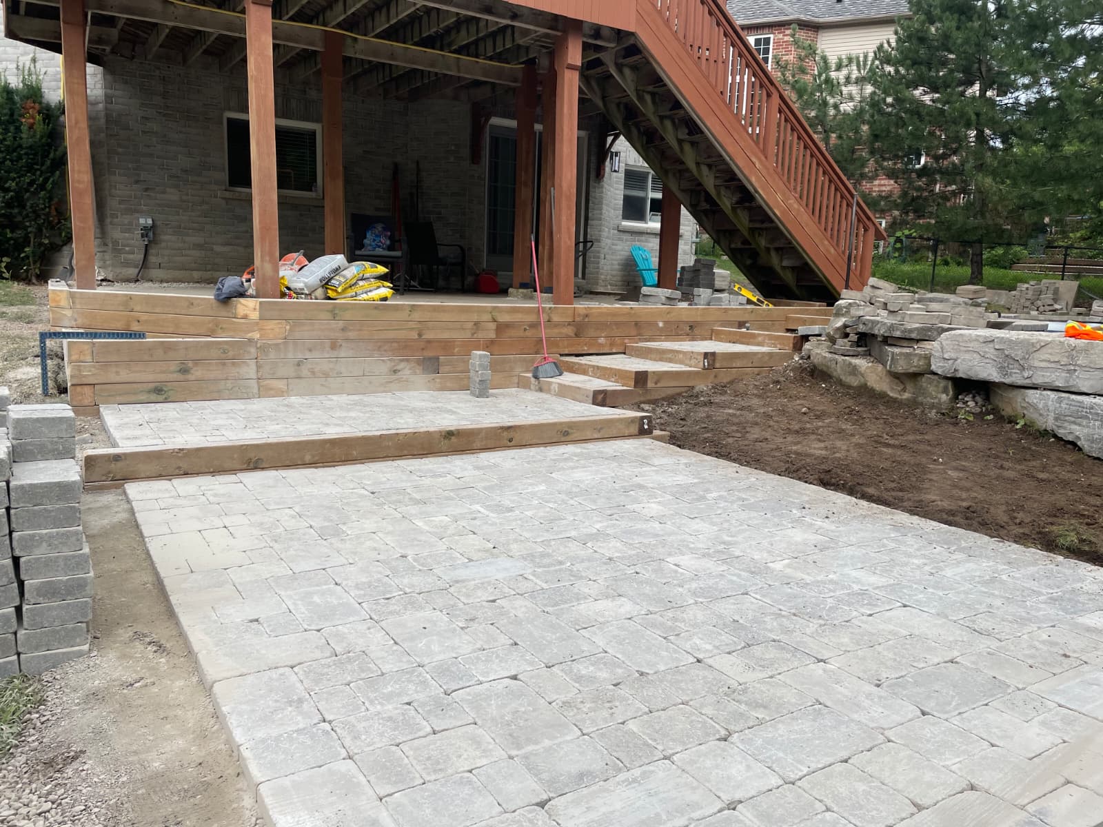 Interlocking patio & steps renovation — after
